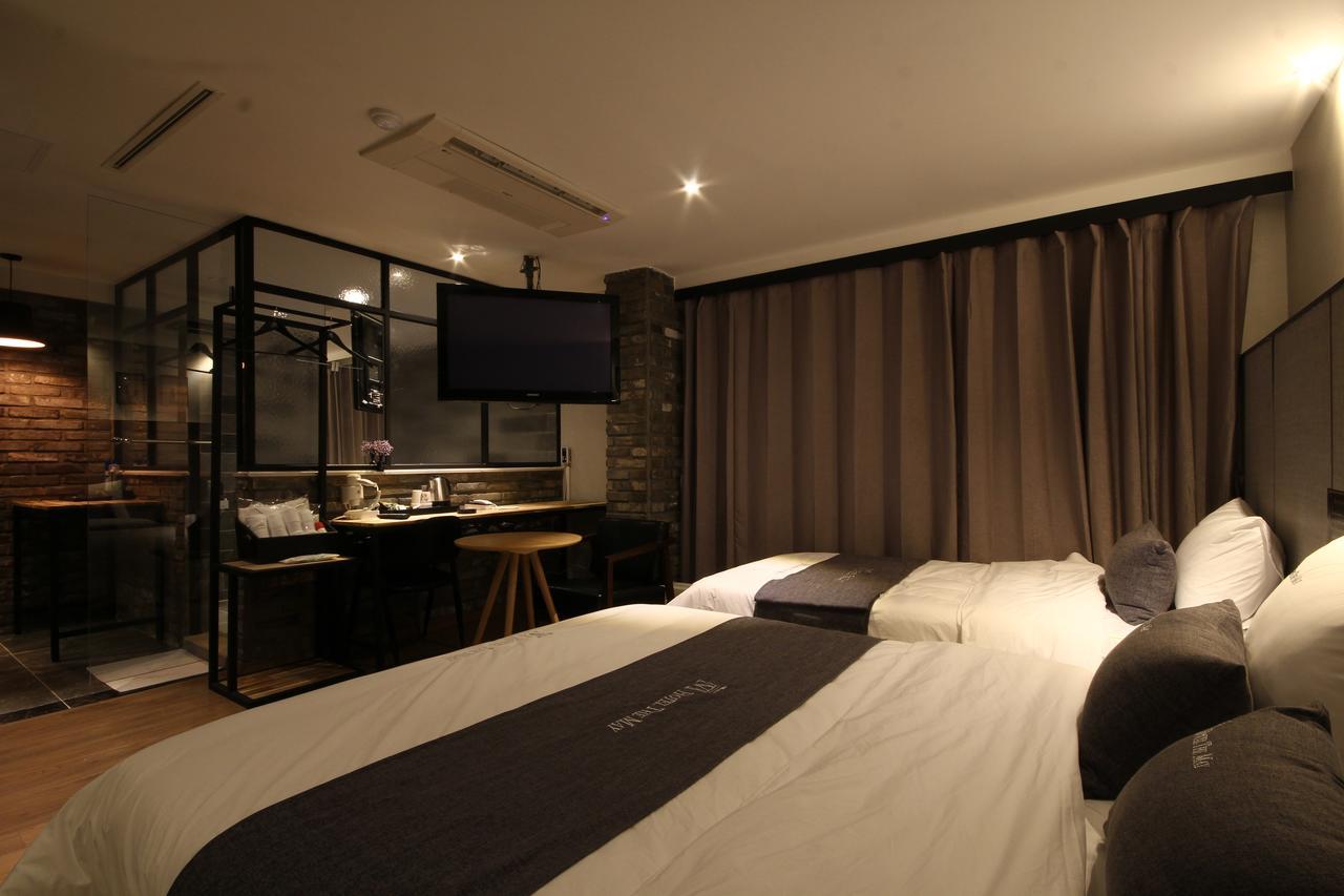 Hotel The May Gimhae Eksteriør billede